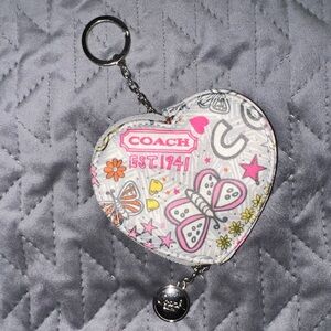 Coach Poppy Daisy Heart Keychain with Butterfly Motif Women’s Coin Purse Charm